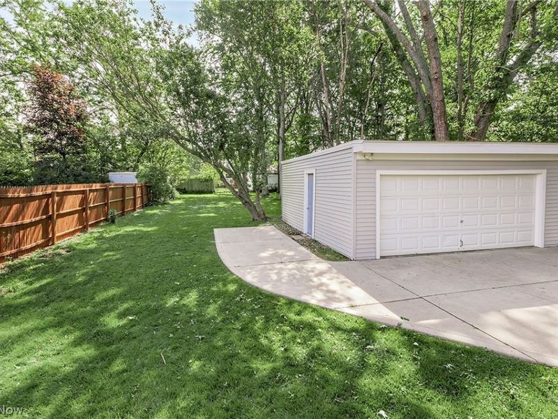 1411 Belrose Road , Mayfield Heights, OH 44124 Photo 43