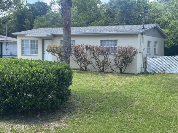 3554 BROCKWAY Road, Jacksonville, FL 32250