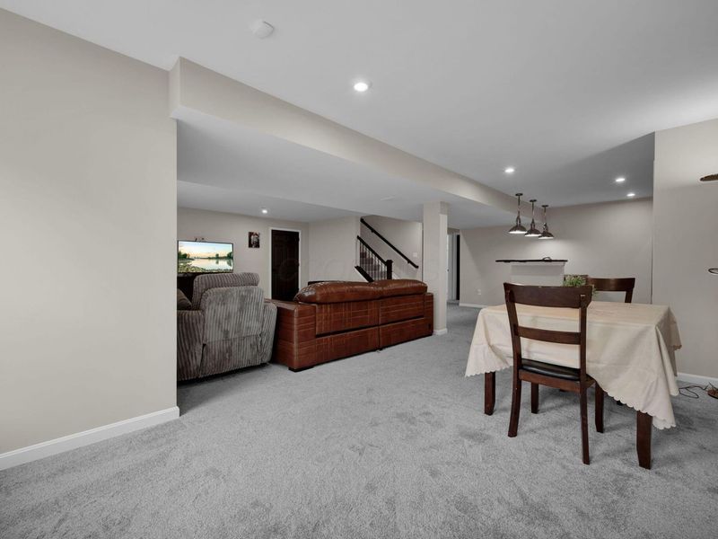 831 Pathlow Drive , Pickerington, OH 43147 Photo 45