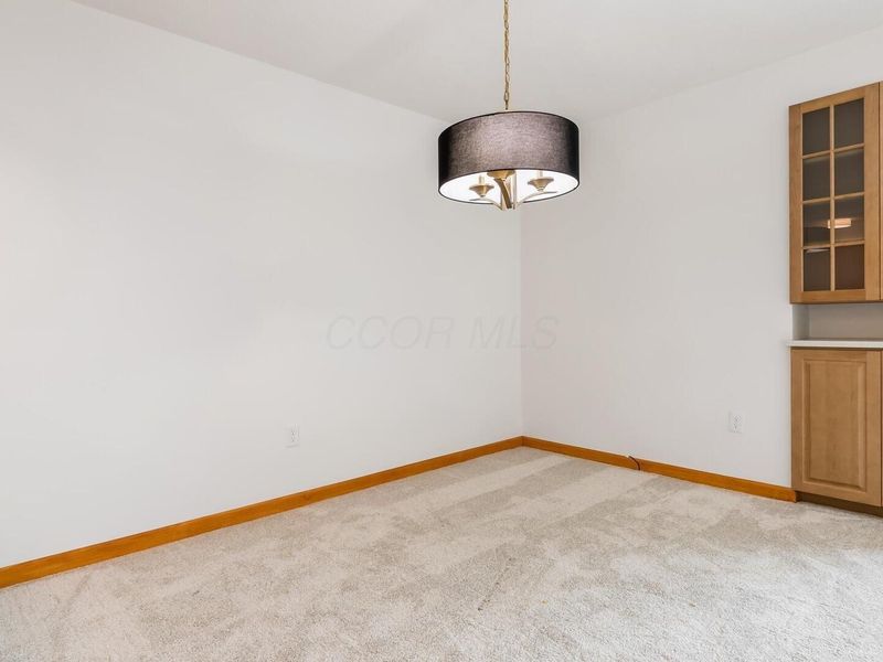 4761 Cypress Grove Drive, Groveport, OH 43125 Photo 3