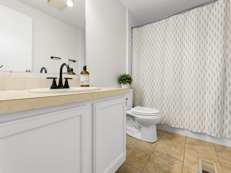 2654 Bella Via Avenue, Columbus, OH 43231 Photo 27