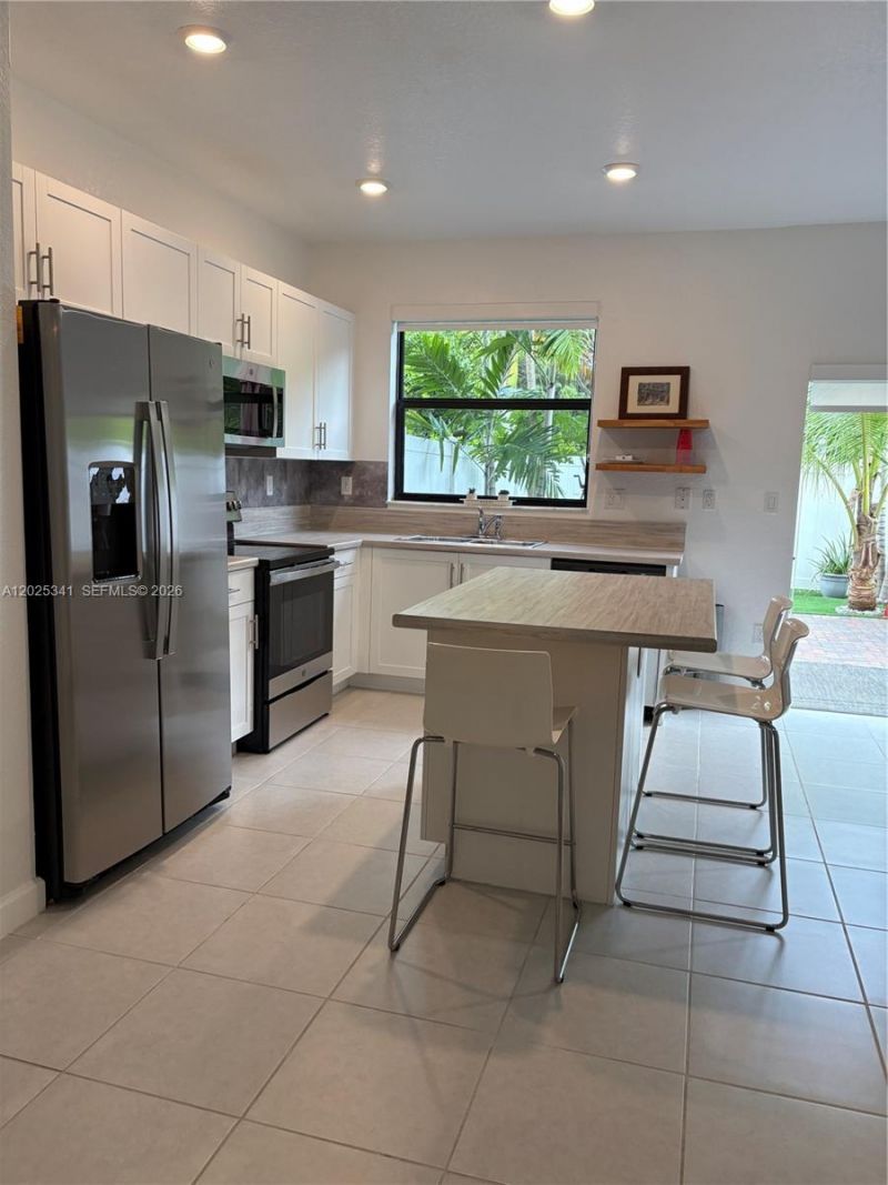 11384 W 34th Way , Hialeah, FL 33018 Photo