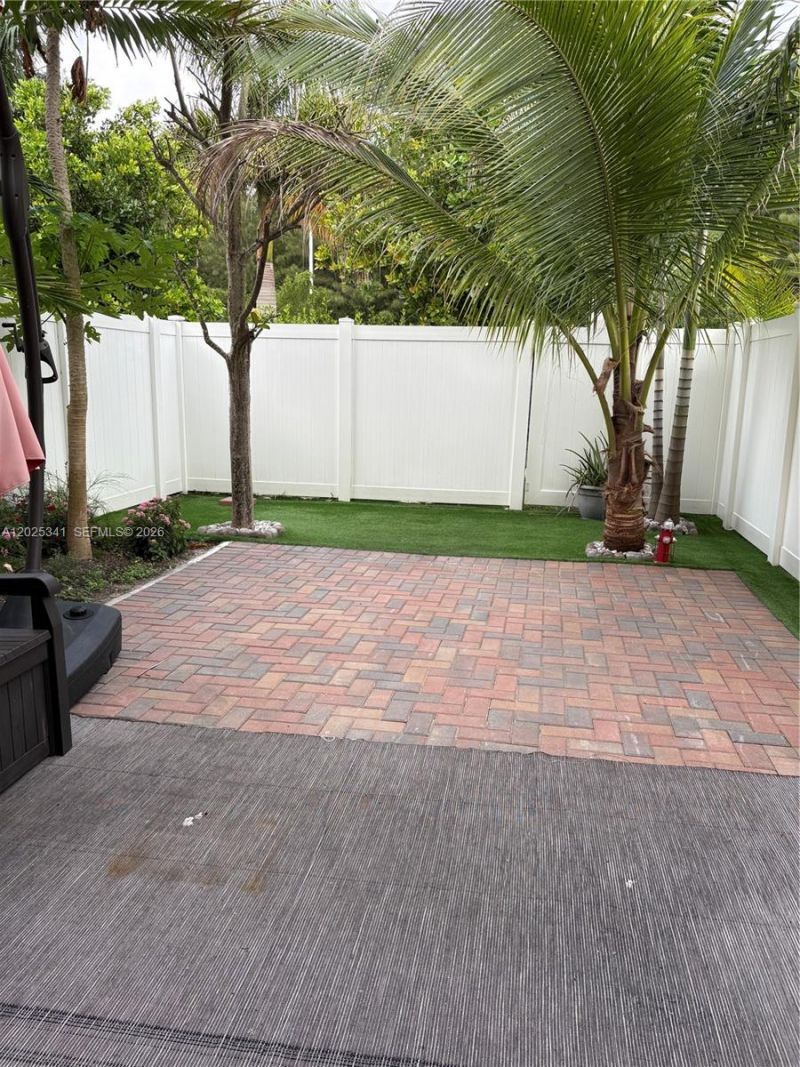 11384 W 34th Way , Hialeah, FL 33018 Photo