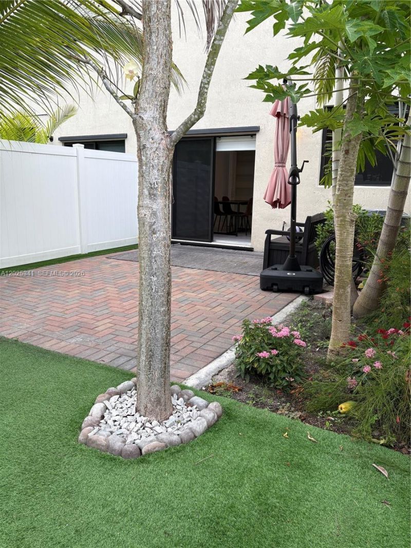 11384 W 34th Way , Hialeah, FL 33018 Photo