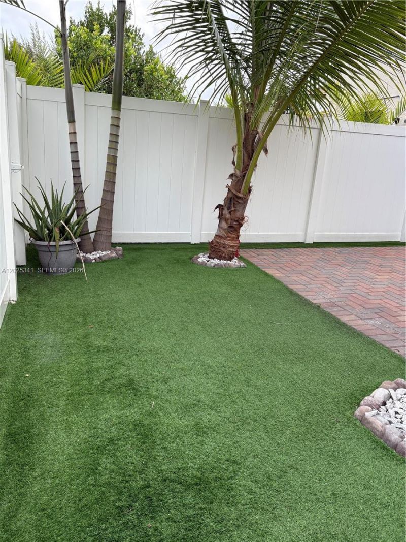 11384 W 34th Way , Hialeah, FL 33018 Photo