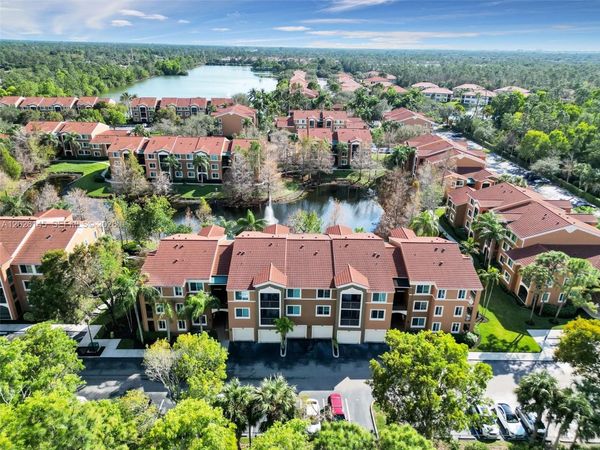 1180 Reserve Way , Unit 207, Naples, FL 34105