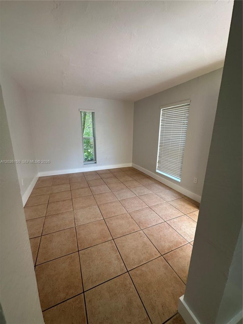1208 Salzedo St , Unit 18, Coral Gables, FL 33134 Photo