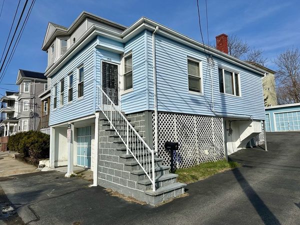 150 Crawford St, Fall River, MA 02724