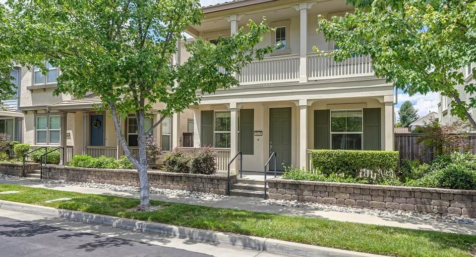 3225 Parkham Dr, Roseville, CA 95747 Photo