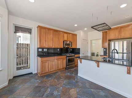 3225 Parkham Dr, Roseville, CA 95747 Photo