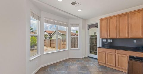 3225 Parkham Dr, Roseville, CA 95747 Photo