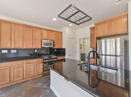 3225 Parkham Dr, Roseville, CA 95747 Photo