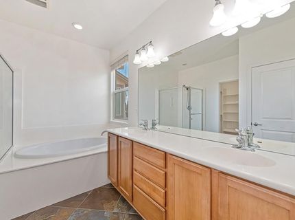 3225 Parkham Dr, Roseville, CA 95747 Photo