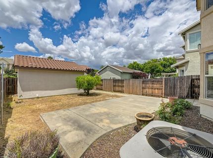 3225 Parkham Dr, Roseville, CA 95747 Photo