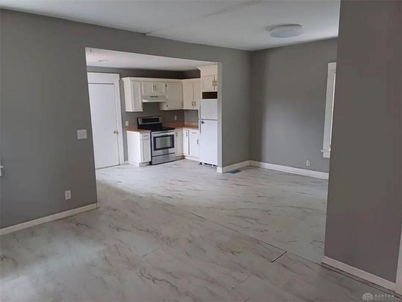 37 N Kilmer Street, Dayton, OH 45417 Photo 2