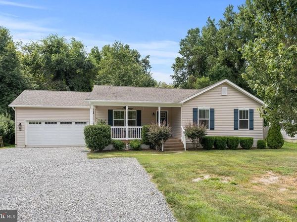 305 CEDAR LANE, COLONIAL BEACH, VA 22443
