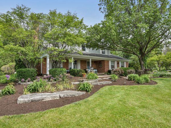 1550 Banbury Road , Inverness, IL 60067