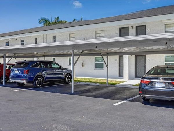 4126 Belair LN , Unit B-10, NAPLES, FL 34103