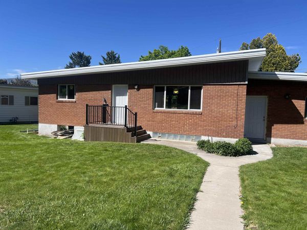 385 Los Altos Drive, Pocatello, ID 83201