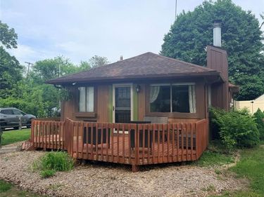 8303 Lagoon Street, Commerce Twp, MI 48382