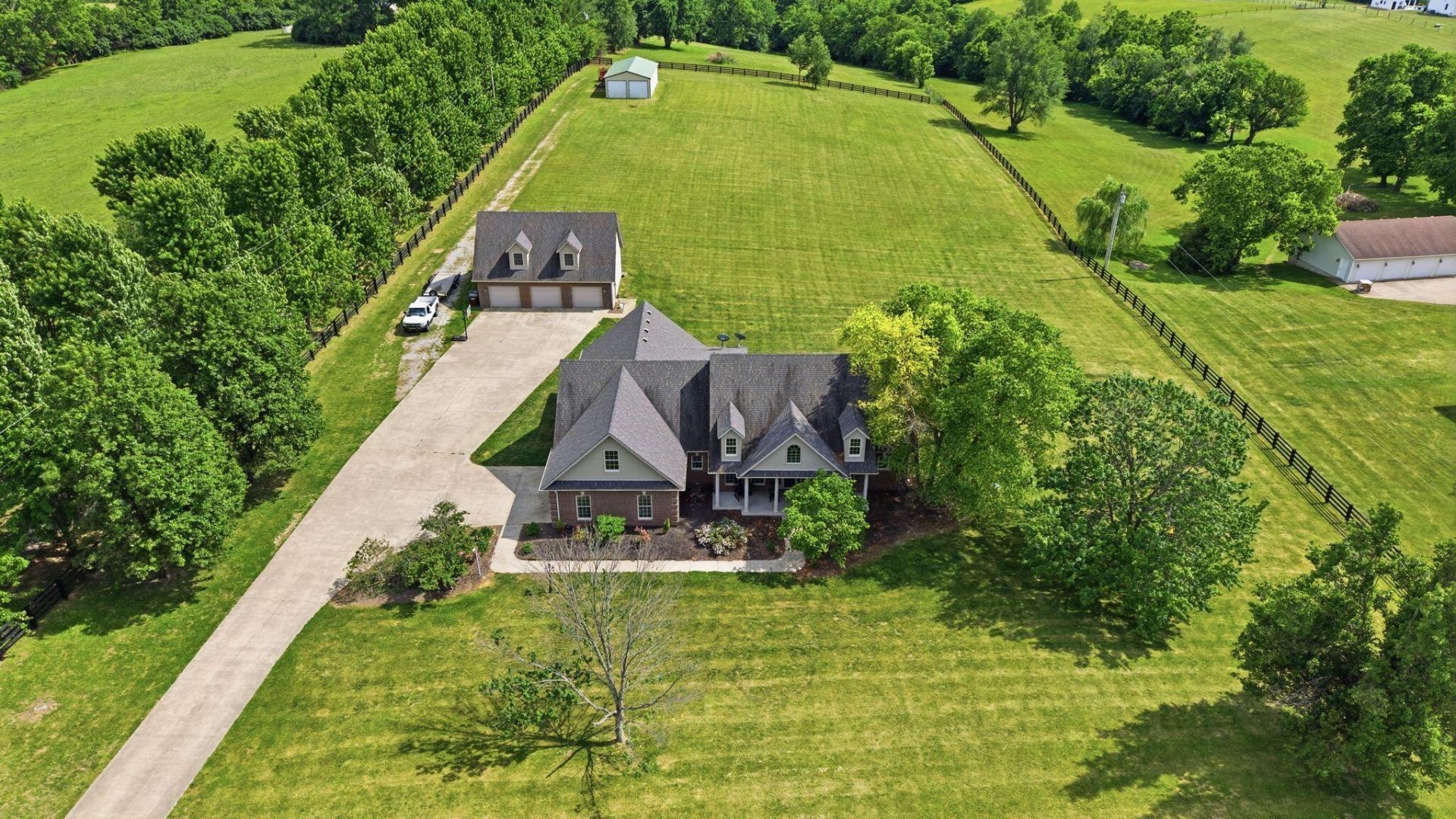 7300 Old Boonesboro Road, Winchester, KY 40391