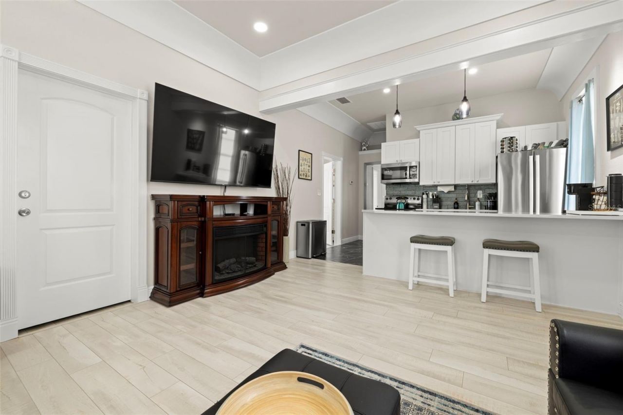 2526 W Union Street, Tampa, FL 33607 Photo