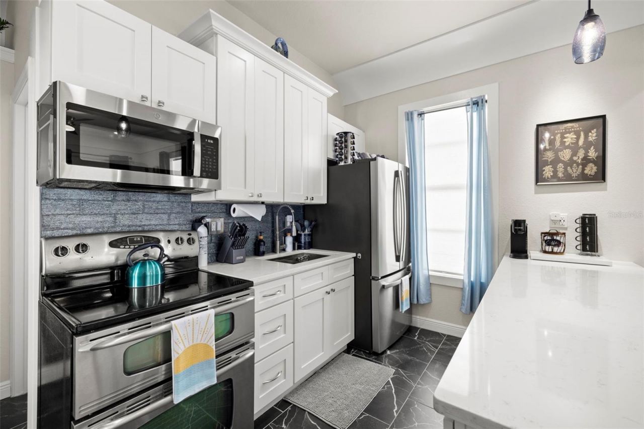 2526 W Union Street, Tampa, FL 33607 Photo