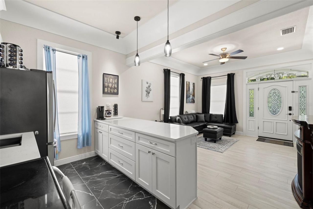 2526 W Union Street, Tampa, FL 33607 Photo
