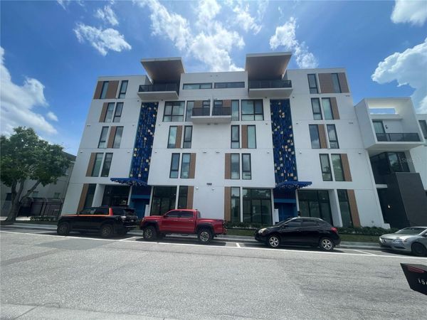 1558 4TH STREET , Unit 208, SARASOTA, FL 34236