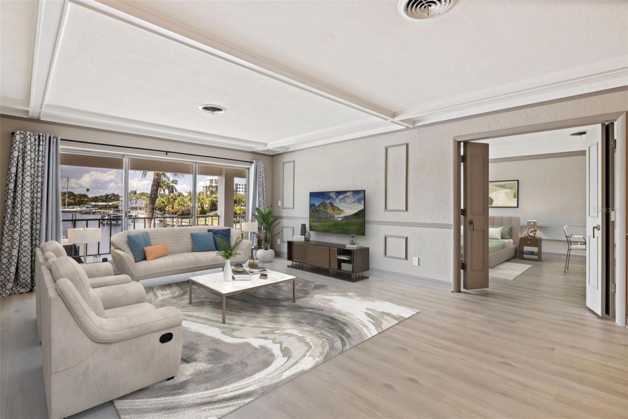 3717 46th Avenue S, Unit 11, Saint Petersburg, FL 33711 Photo