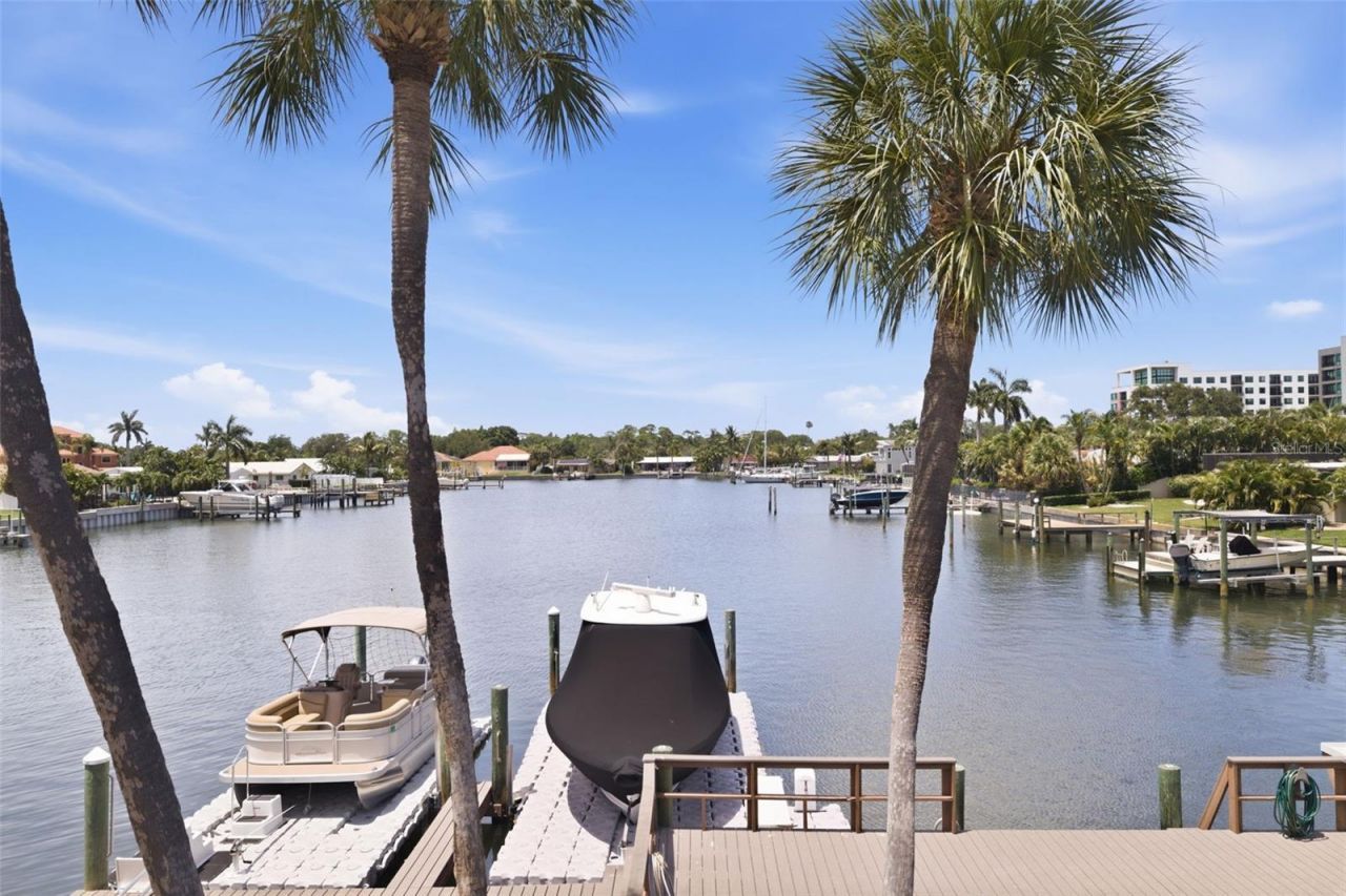 3717 46th Avenue S, Unit 11, Saint Petersburg, FL 33711 Photo