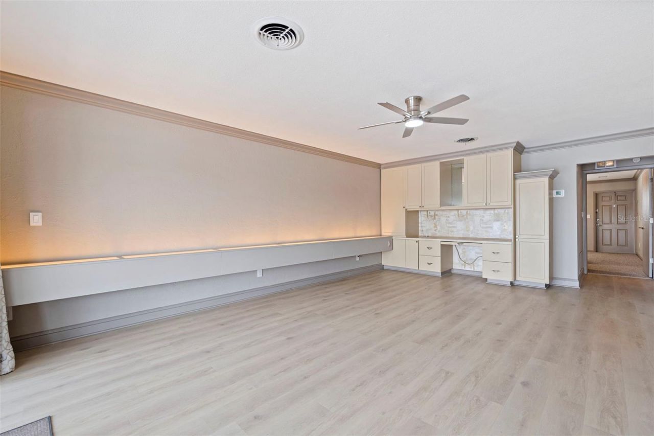 3717 46th Avenue S, Unit 11, Saint Petersburg, FL 33711 Photo