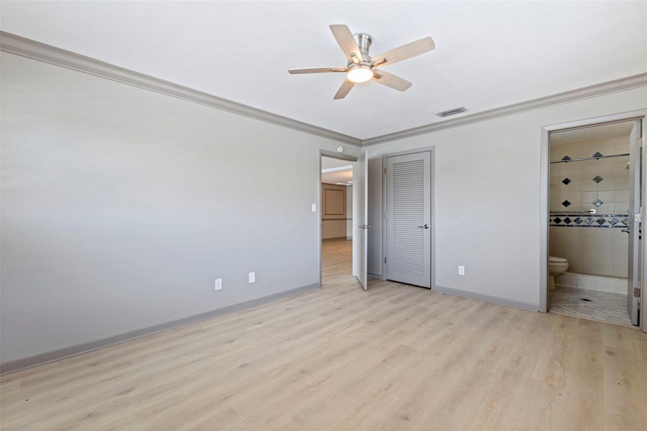 3717 46th Avenue S, Unit 11, Saint Petersburg, FL 33711 Photo