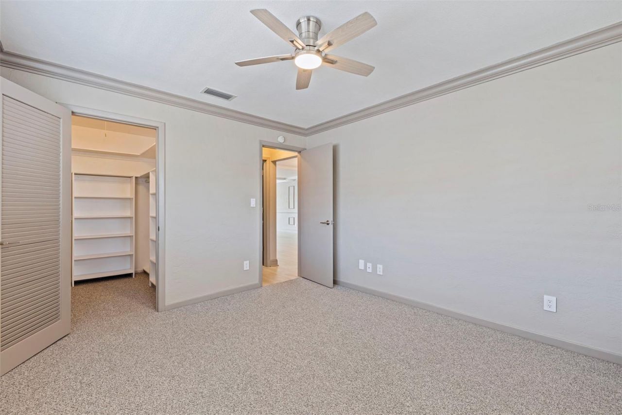 3717 46th Avenue S, Unit 11, Saint Petersburg, FL 33711 Photo