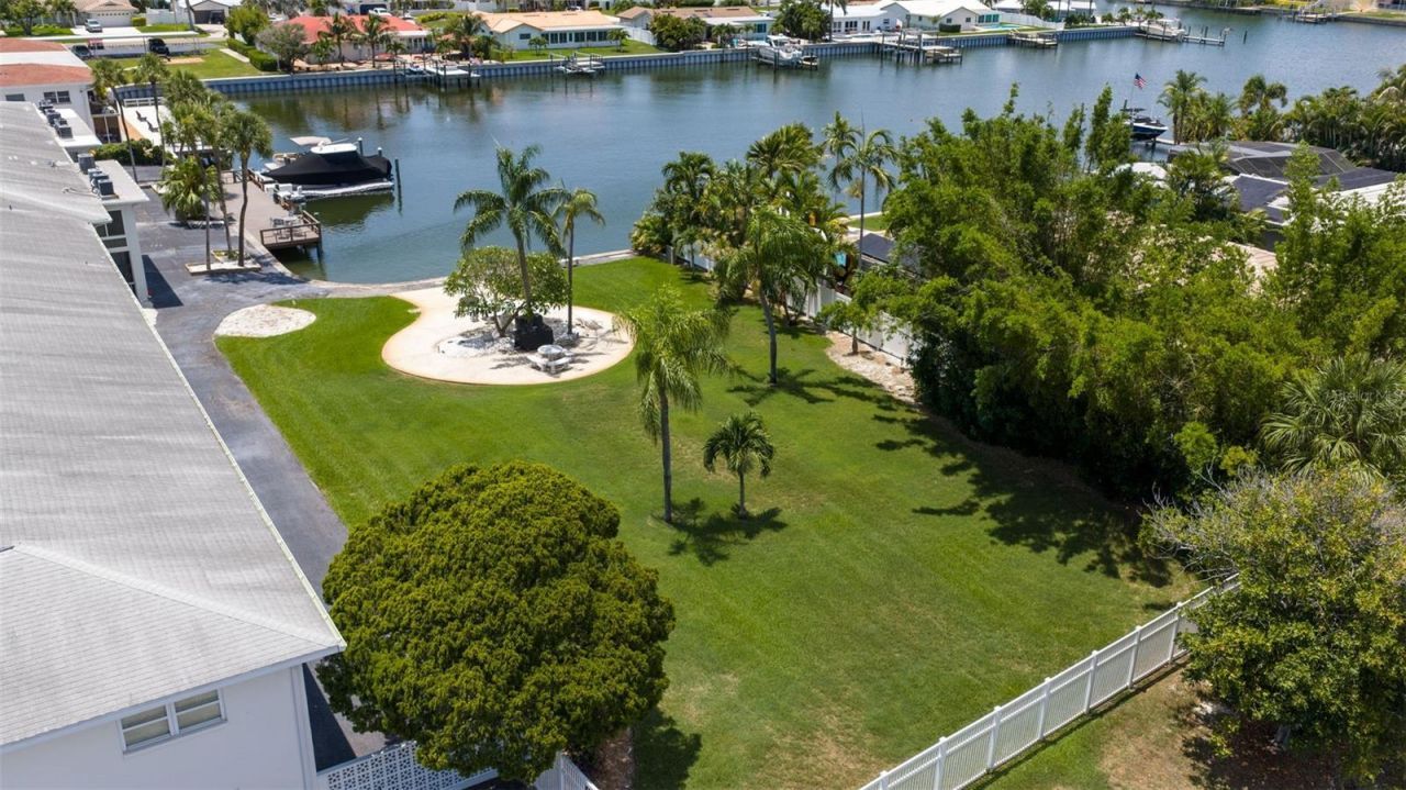 3717 46th Avenue S, Unit 11, Saint Petersburg, FL 33711 Photo