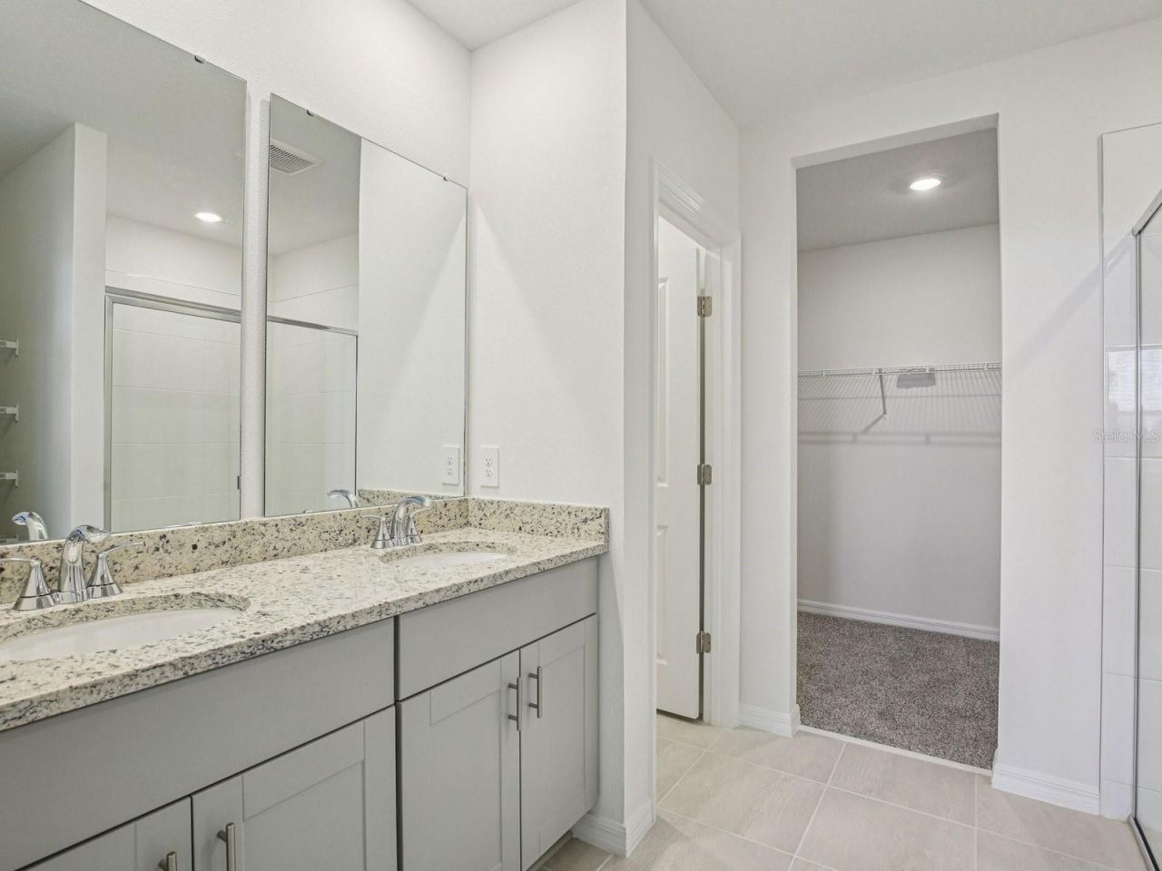 823 Sunshower Drive , Lady Lake, FL 32159 Photo