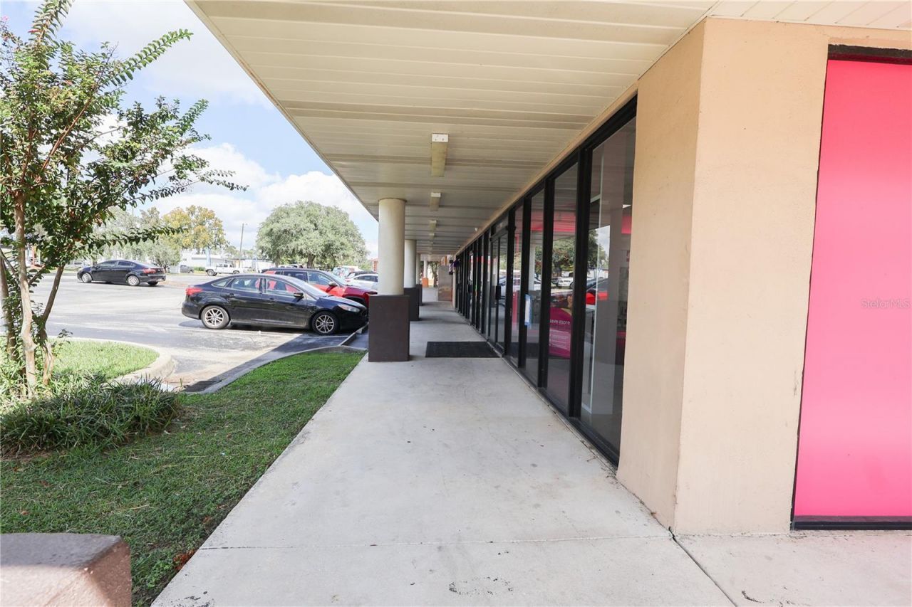 5810 SE Abshier Boulevard, Belleview, FL 34420 Photo