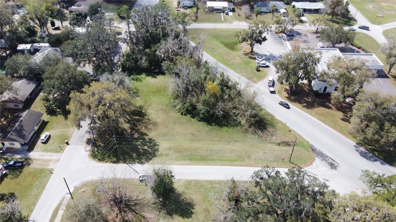 5810 SE Abshier Boulevard, Belleview, FL 34420 Photo