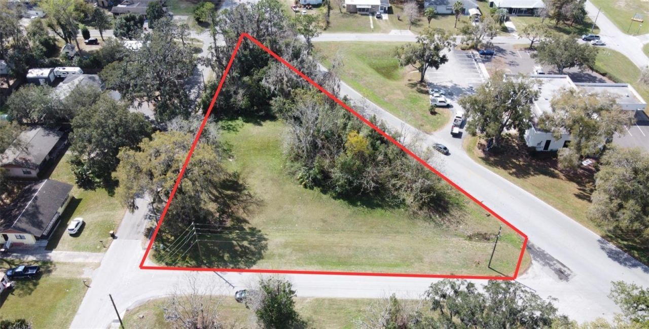 5810 SE Abshier Boulevard, Belleview, FL 34420 Photo