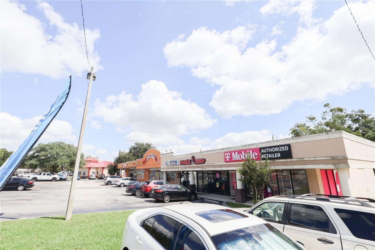 5810 SE Abshier Boulevard, Belleview, FL 34420 Photo
