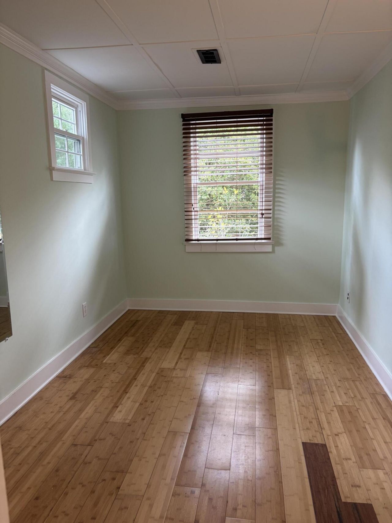 2056 Saint James Drive Photo 11