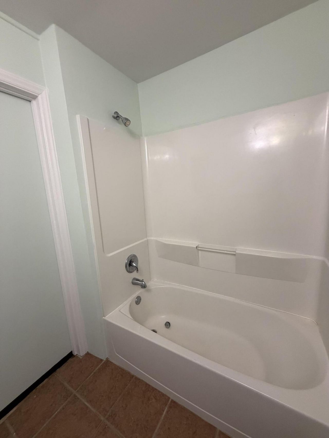 2056 Saint James Drive Photo 14