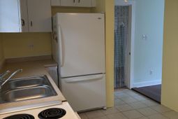 2056 Saint James Drive photo 4