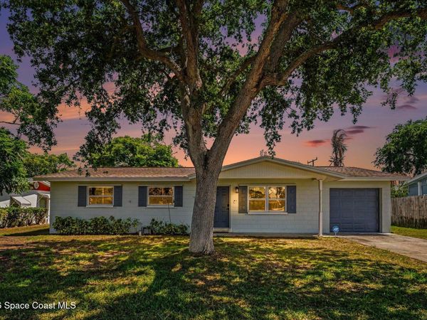 1525 Plum Avenue , Merritt Island, FL 32952