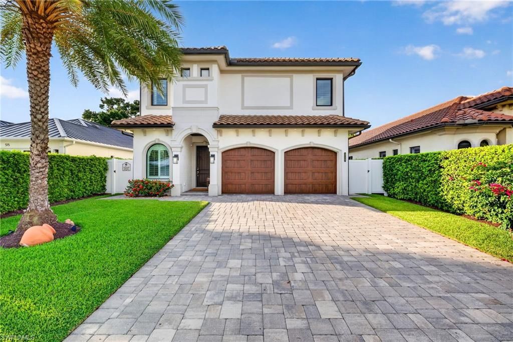 519 97th Ave N, Naples, FL 34108 Photo
