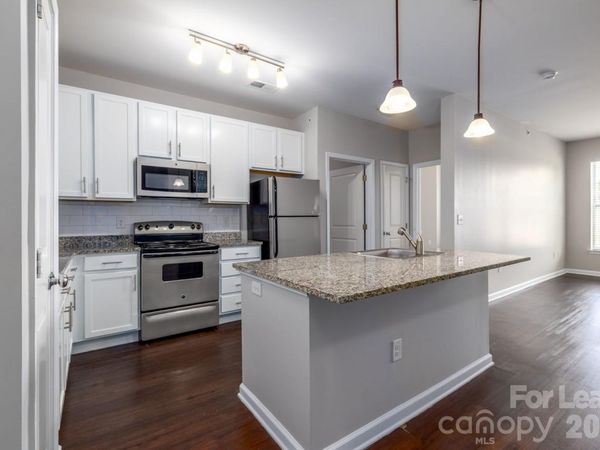 4310 Park Road , Unit 106, Charlotte, NC 28209