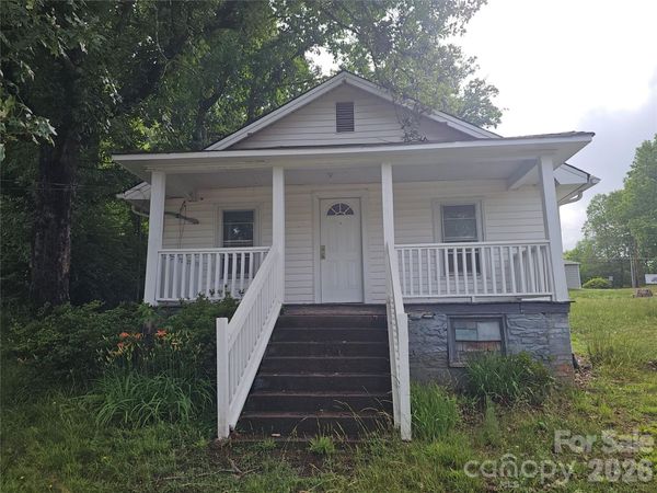 1641 Berkley Street SW, Lenoir, NC 28645