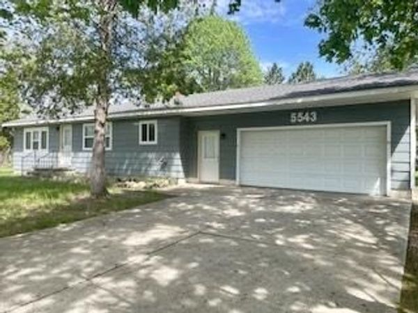 5543 E 13 Mile Road, Paris, MI 49338