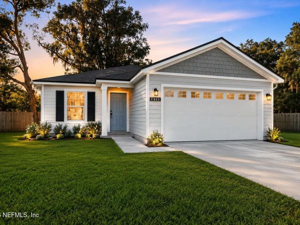 8852 DORIS Lane, Jacksonville, FL 32220