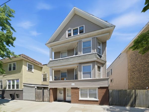 5117 N Western Avenue , Chicago, IL 60625